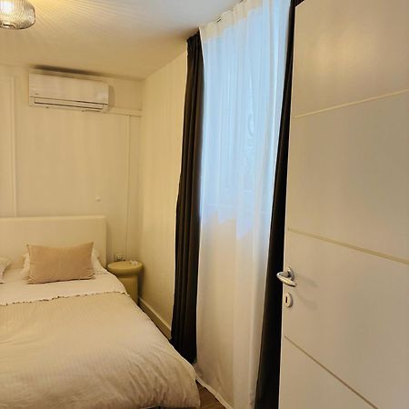 Apartment Stari Dvor คาชเตลา ภายนอก รูปภาพ