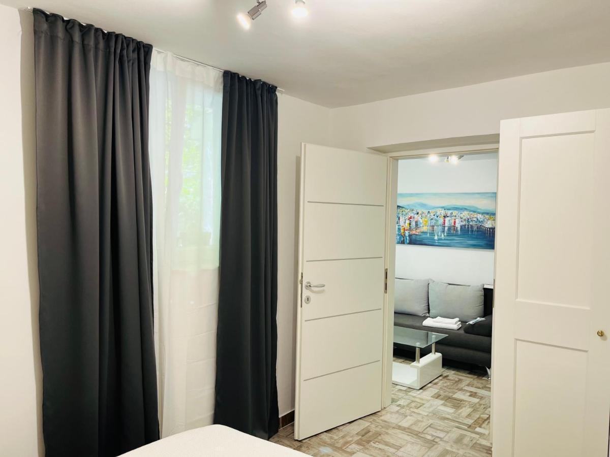 Apartment Stari Dvor คาชเตลา ภายนอก รูปภาพ
