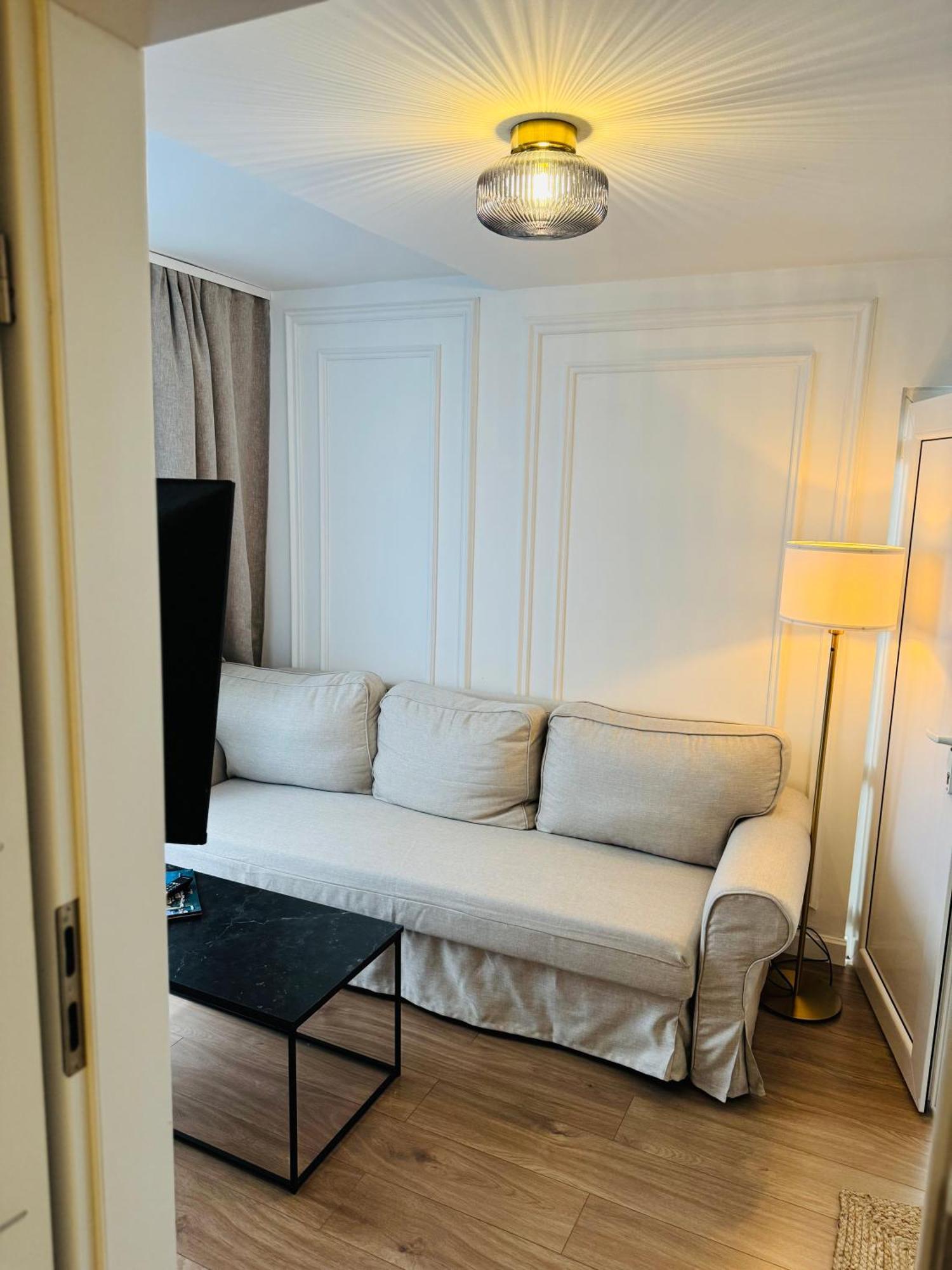 Apartment Stari Dvor คาชเตลา ภายนอก รูปภาพ